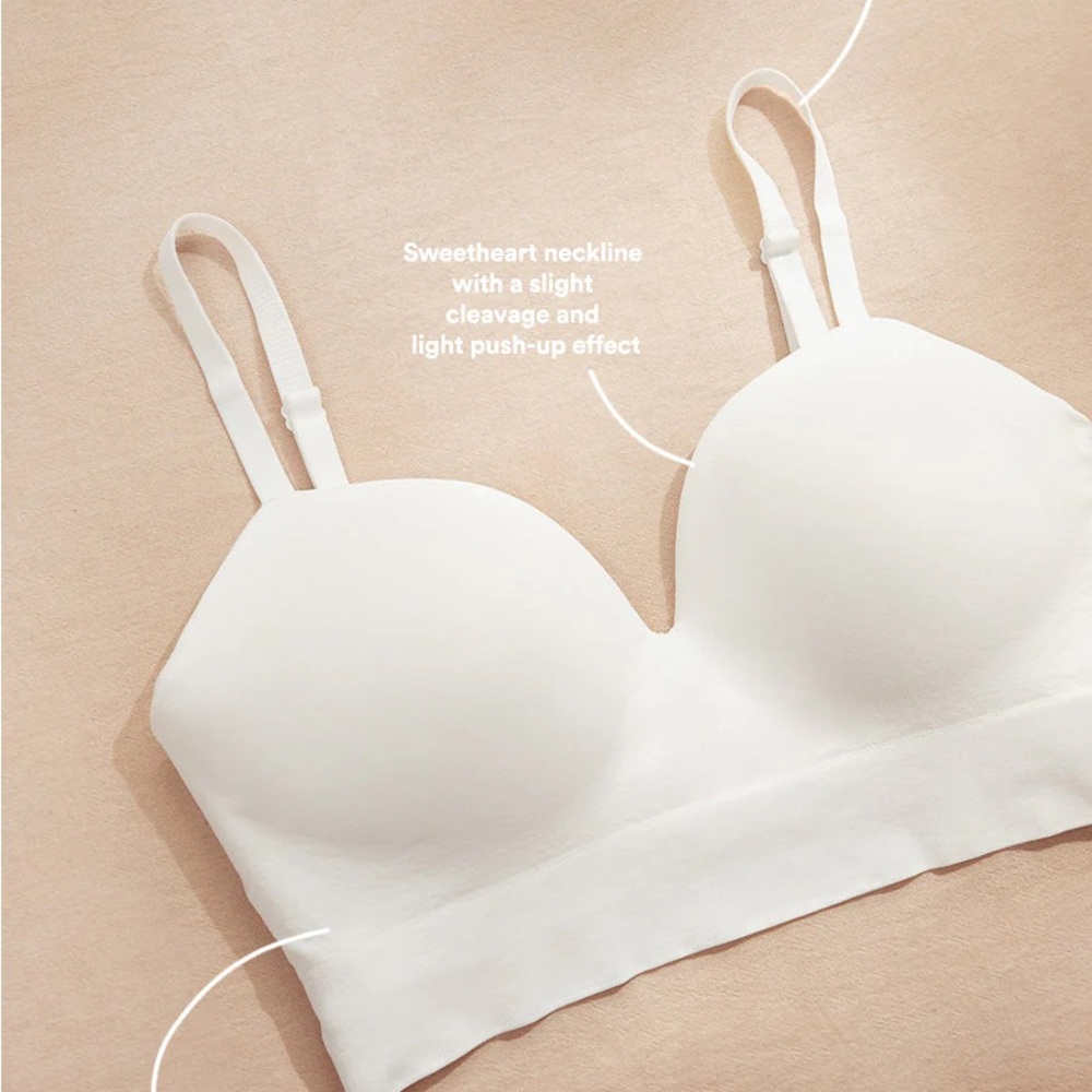 White Seamless Wireless Bra with Wide Straps